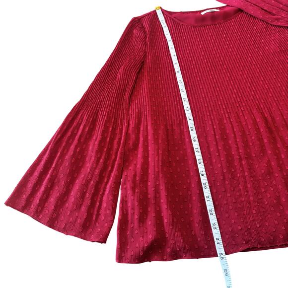 Max Studio Jaquard Red Flare Sleeve Blouse Size M - Picture 7 of 8